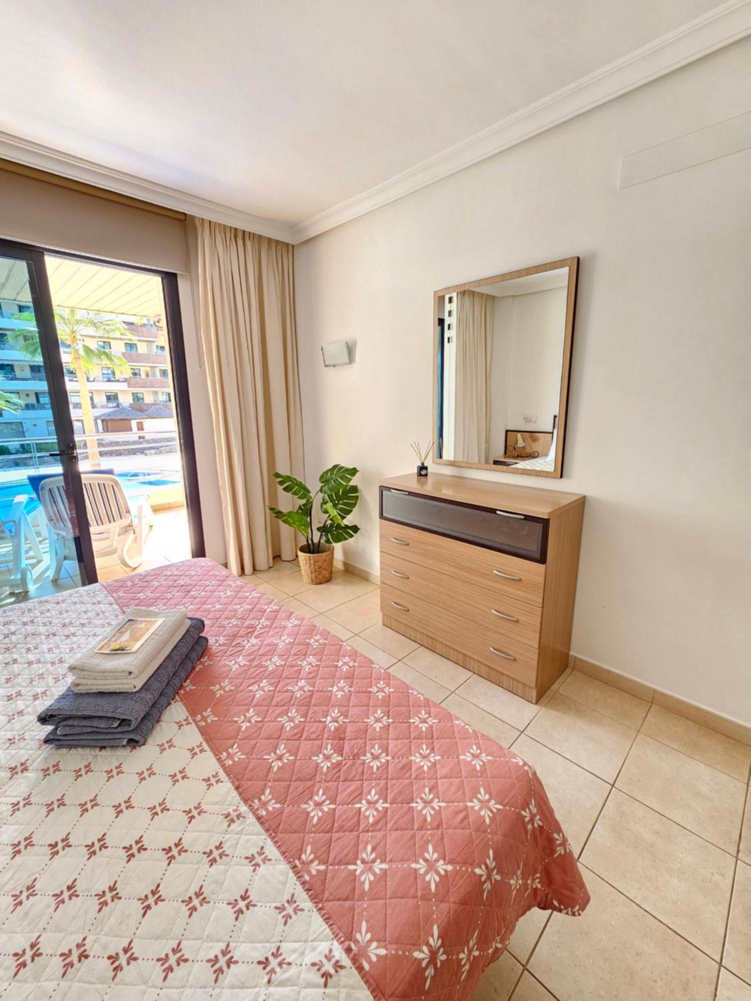 Ocean Breeze Lejlighed Puerto de Santiago  Eksteriør billede